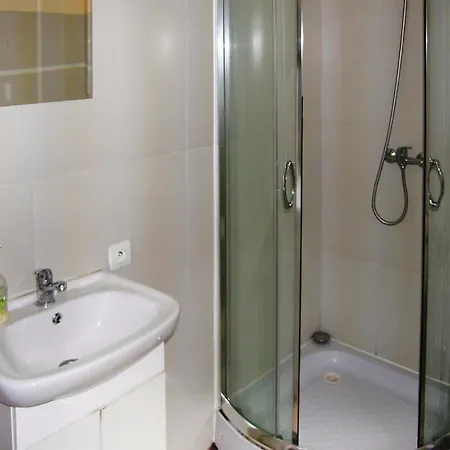 1 Bedroom Pet Friendly Home In Morag モロンク