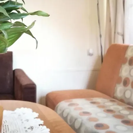 1 Bedroom Pet Friendly Home In Morag モロンク